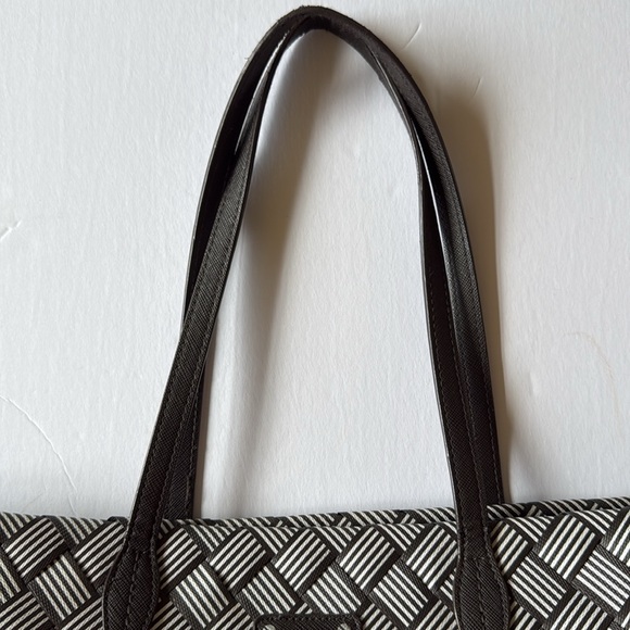 Henri Bendel Woven Tote Bag - Picture 7 of 9